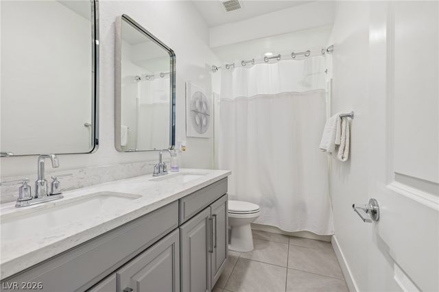 8269 Skye Gorge Street, Las Vegas, NV 89166