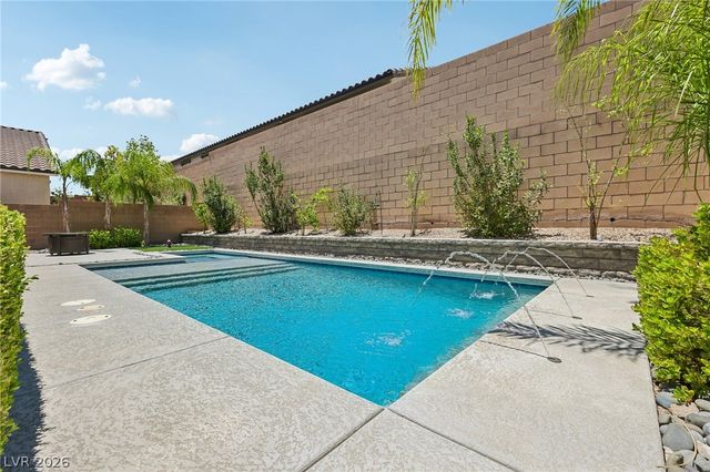 8269 Skye Gorge Street, Las Vegas, NV 89166
