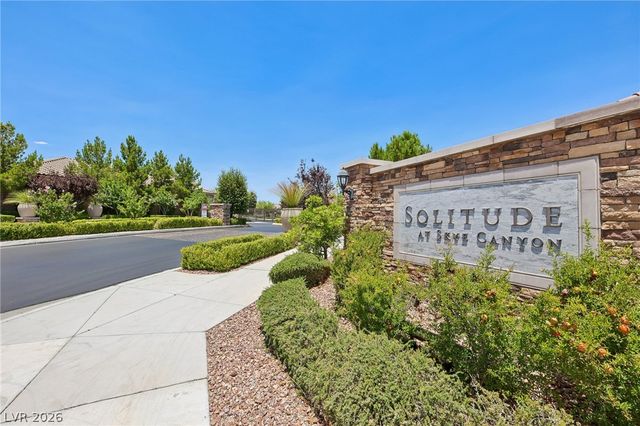 8269 Skye Gorge Street, Las Vegas, NV 89166