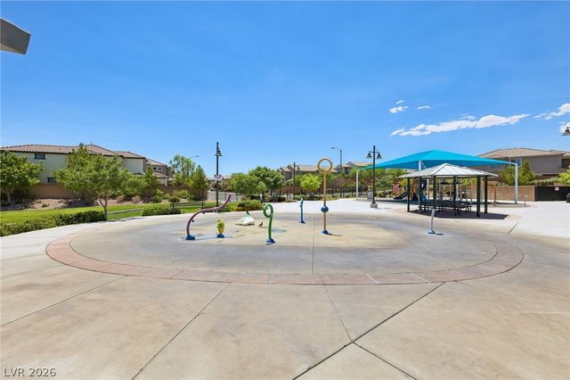 8269 Skye Gorge Street, Las Vegas, NV 89166