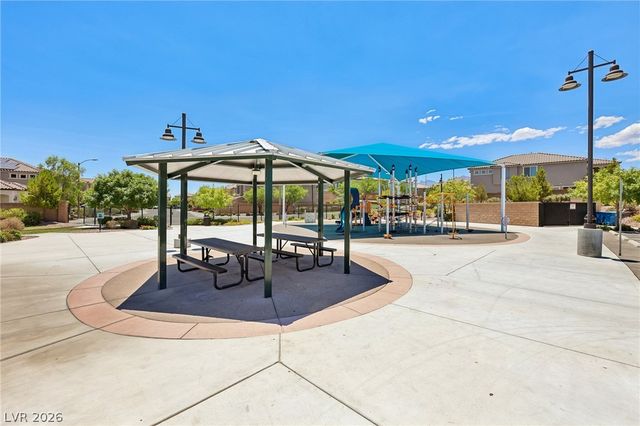8269 Skye Gorge Street, Las Vegas, NV 89166