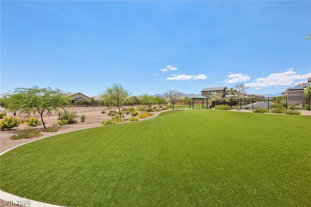 8269 Skye Gorge Street, Las Vegas, NV 89166