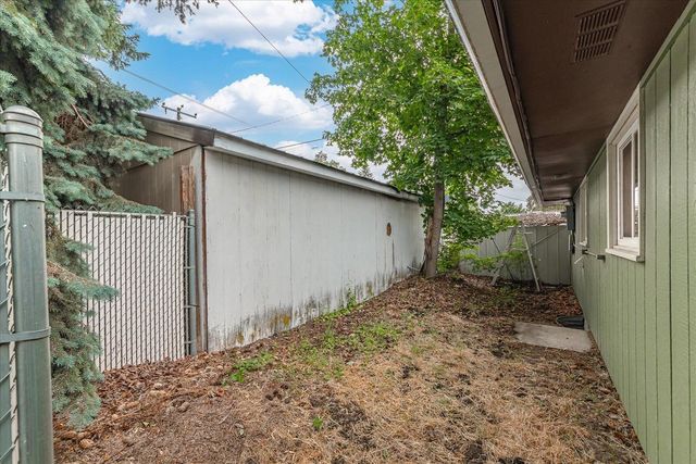 7520 E Dalton Ave, Spokane Valley, WA 99212