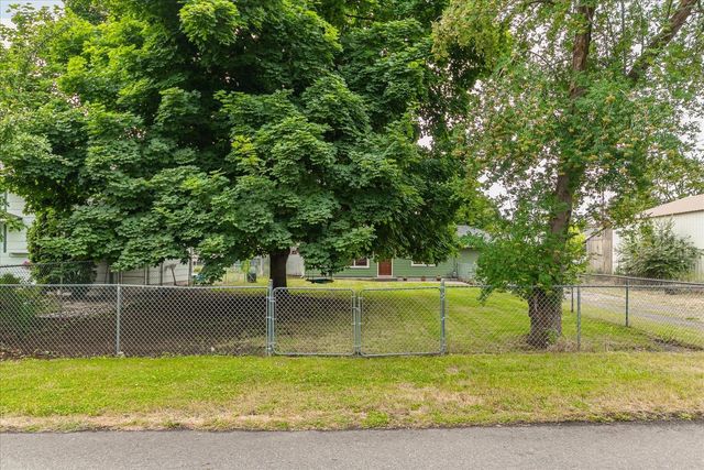 7520 E Dalton Ave, Spokane Valley, WA 99212