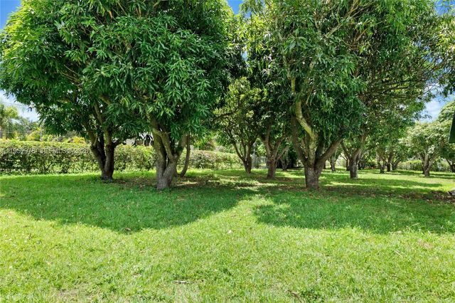 8000 SW 184th St, Cutler Bay, FL 33157