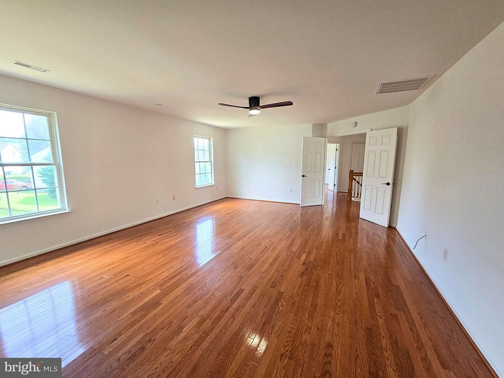 49 BASALT DR, Fredericksburg, VA 22406