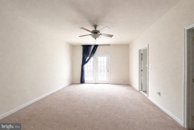 4495-B BEACON GROVE CIR, Fairfax, VA 22033