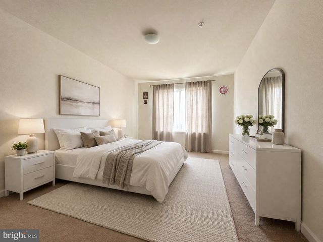 4495-B BEACON GROVE CIR, Fairfax, VA 22033