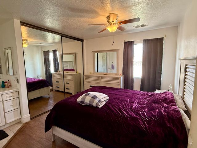 661 Stallion Road SE, Rio Rancho, NM 87124