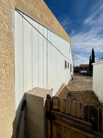 661 Stallion Road SE, Rio Rancho, NM 87124