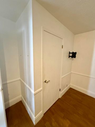 661 Stallion Road SE, Rio Rancho, NM 87124