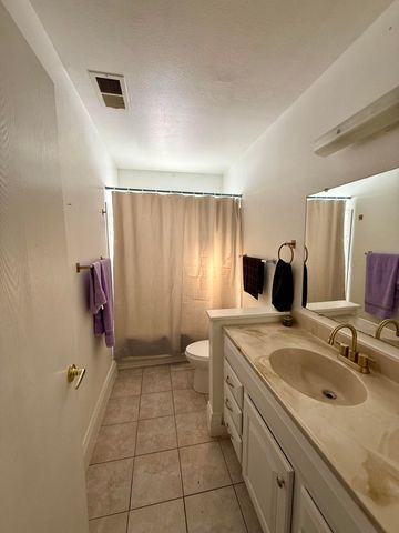 661 Stallion Road SE, Rio Rancho, NM 87124