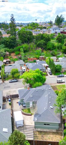 18616 Sandy Rd, Castro Valley, CA 94546