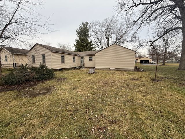 615 2nd Avenue, Marengo, IL 60152
