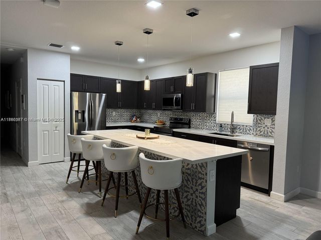 25083 SW 108th Ave 25083, Homestead, FL 33032