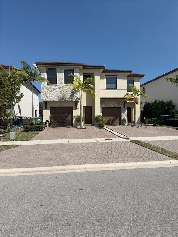 25083 SW 108th Ave 25083, Homestead, FL 33032
