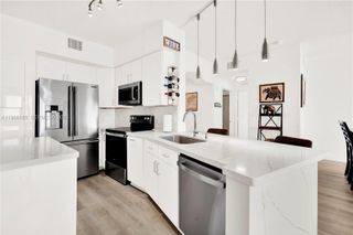 9021 SW 94th St 308, Miami, FL 33176