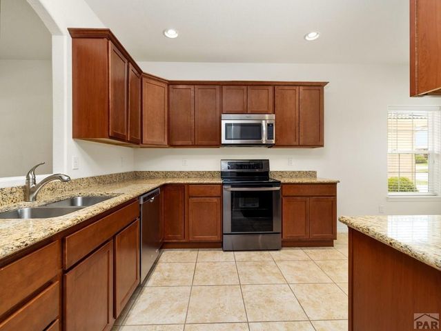 5522 Ventana Ct, Pueblo, CO 81005