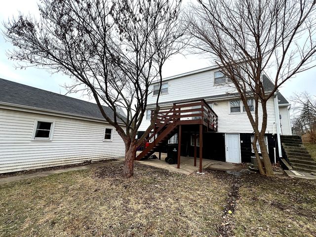 1625 11th Street NW, Cedar Rapids, IA 52405