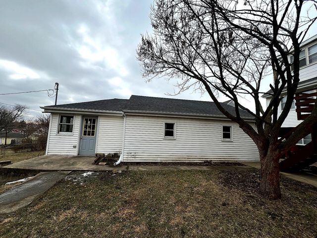 1625 11th Street NW, Cedar Rapids, IA 52405