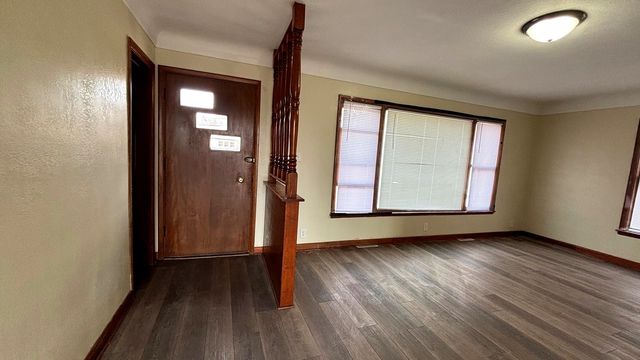 1625 11th Street NW, Cedar Rapids, IA 52405