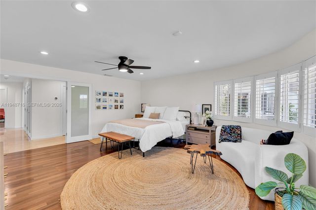 8515 NW 168th Ter, Miami Lakes, FL 33016