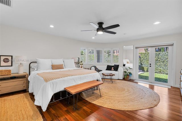 8515 NW 168th Ter, Miami Lakes, FL 33016