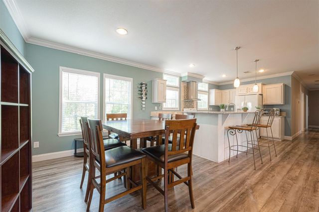 20547 S Post Oak Boulevard B, Fresno, TX 77545