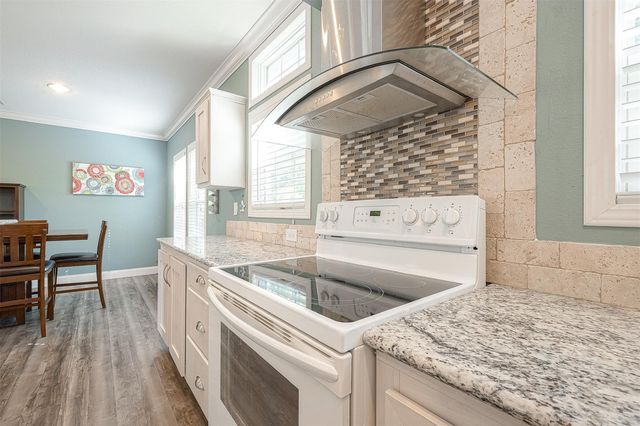 20547 S Post Oak Boulevard B, Fresno, TX 77545