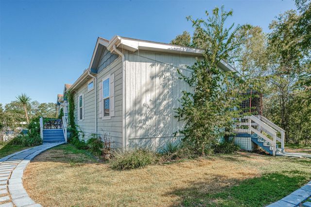 20547 S Post Oak Boulevard B, Fresno, TX 77545