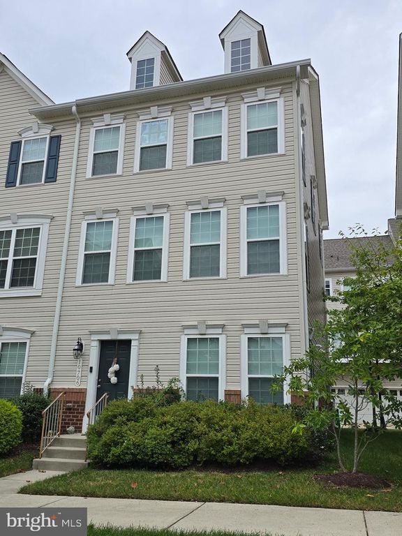 10706 EASTLAND CIR, Upper Marlboro, MD 20772