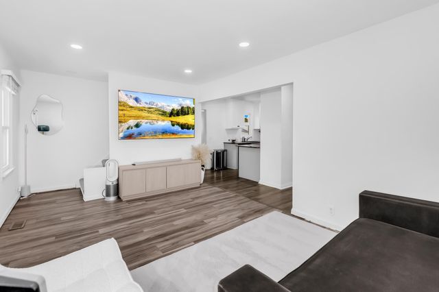 6328 15th Avenue S, Richfield, MN 55423