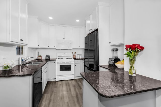 6328 15th Avenue S, Richfield, MN 55423