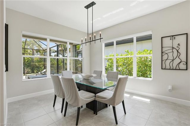 11644 Periwinkle DR, Naples, FL 34120