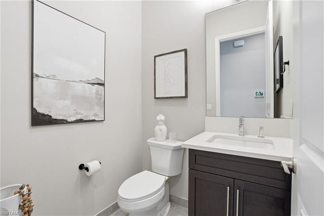 11644 Periwinkle DR, Naples, FL 34120
