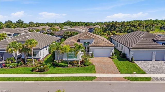 11644 Periwinkle DR, Naples, FL 34120