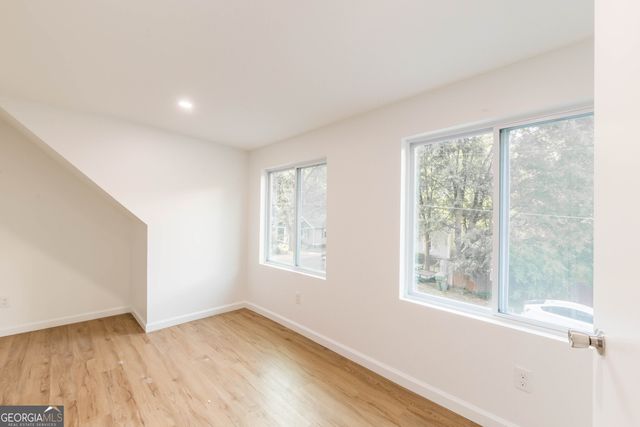 1170 Niles Avenue NW, Atlanta, GA 30318