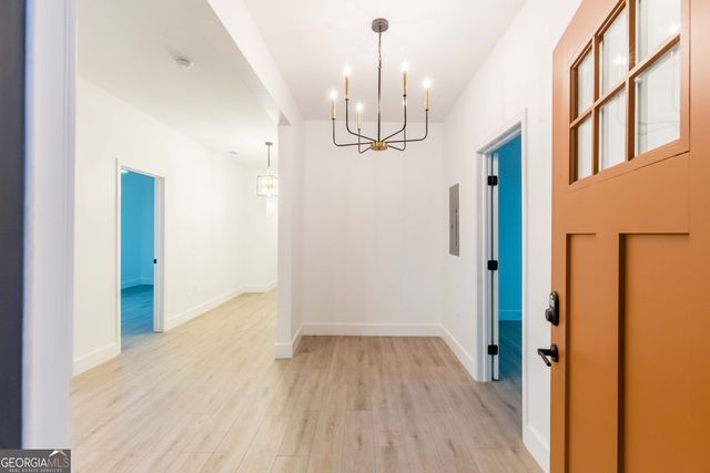 1170 Niles Avenue NW, Atlanta, GA 30318
