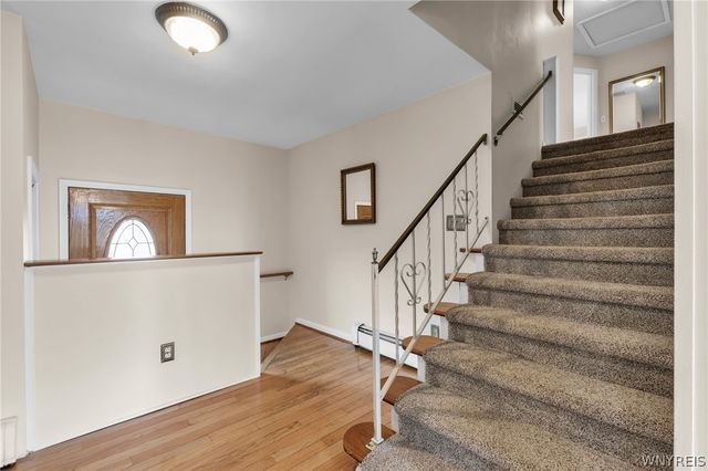 21 Barlow Avenue, Lackawanna, NY 14218