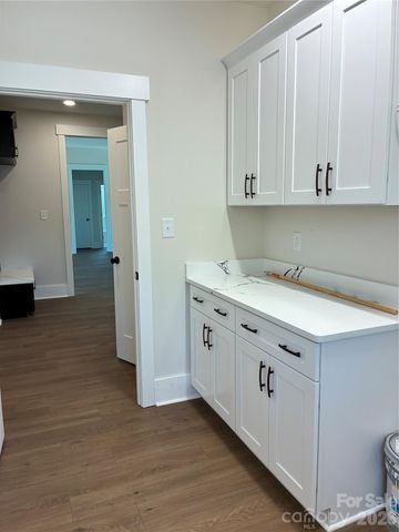 1215 Charlotte Avenue, Rock Hill, SC 29732