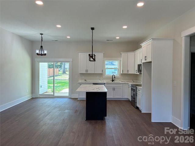 1215 Charlotte Avenue, Rock Hill, SC 29732