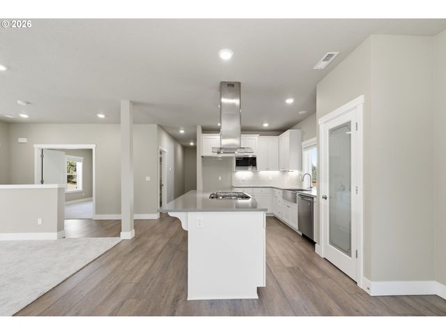3726 ROCKCRESS Rd, Eugene, OR 97403