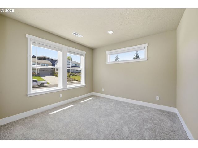 3726 ROCKCRESS Rd, Eugene, OR 97403