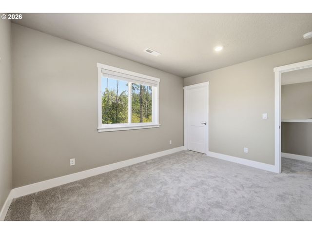3726 ROCKCRESS Rd, Eugene, OR 97403