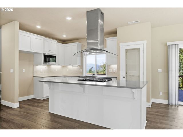 3726 ROCKCRESS Rd, Eugene, OR 97403