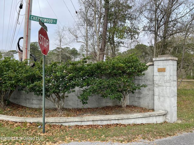 Sand Pine Cove, Gautier, MS 39553