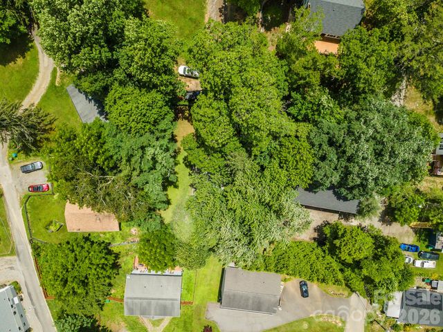 14 Border Street, Black Mountain, NC 28711