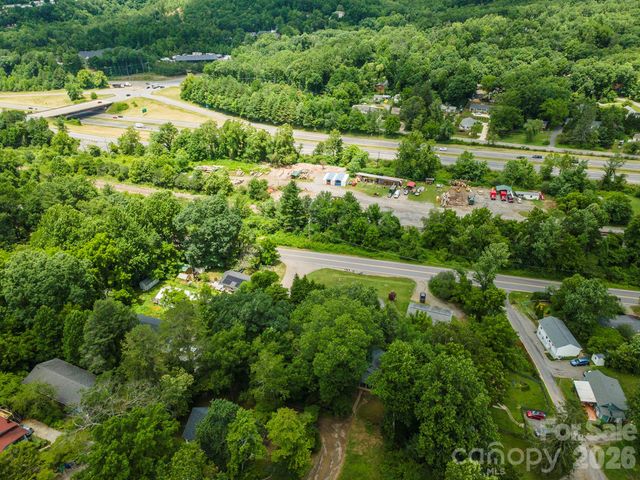 14 Border Street, Black Mountain, NC 28711