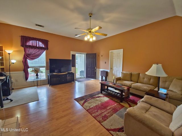 12247 Charwood Avenue, Gulfport, MS 39503