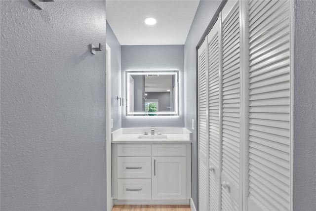 39132 COUNTY ROAD 54 2124, Zephyrhills, FL 33542